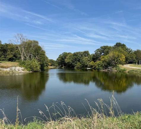25738 Golden Pond Lane Se, Lot 16 Lone Tree IA 52755