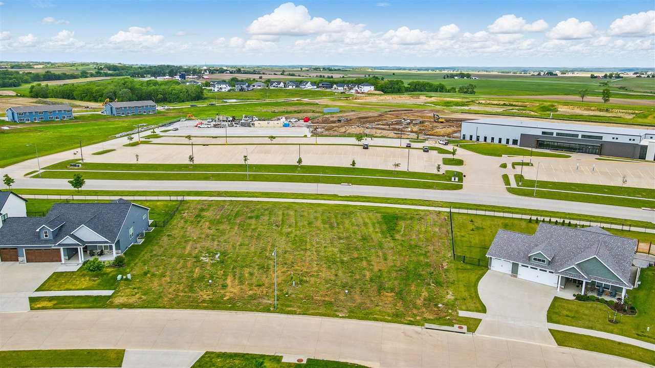 1817 Green Oak Court Tiffin IA 52340