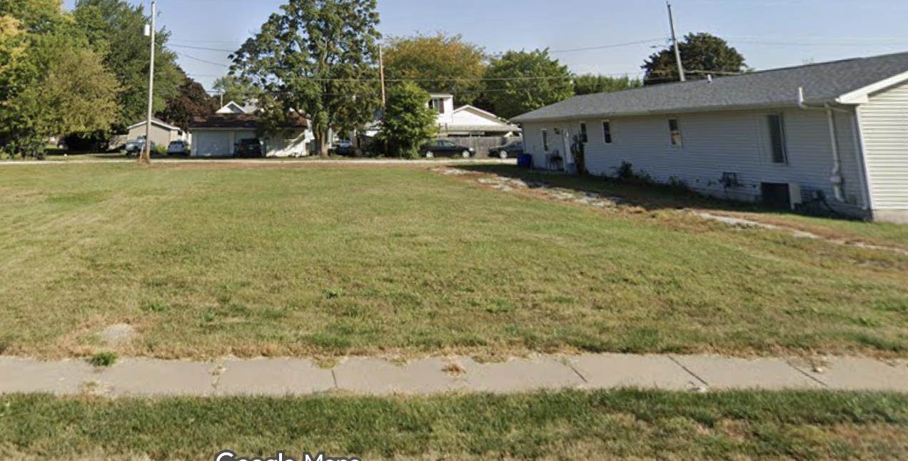 1120 E Washington Washington IA 52353