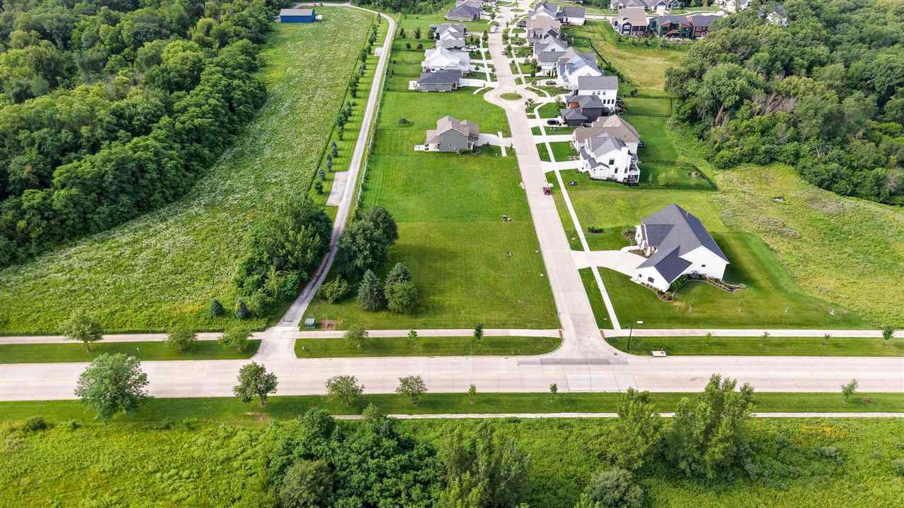 1464 Tamarack Trail Iowa City IA 52245