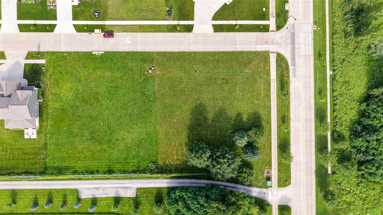 1464 Tamarack Trail Iowa City IA 52245