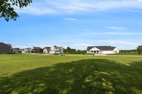 1464 Tamarack Trail Iowa City IA 52245