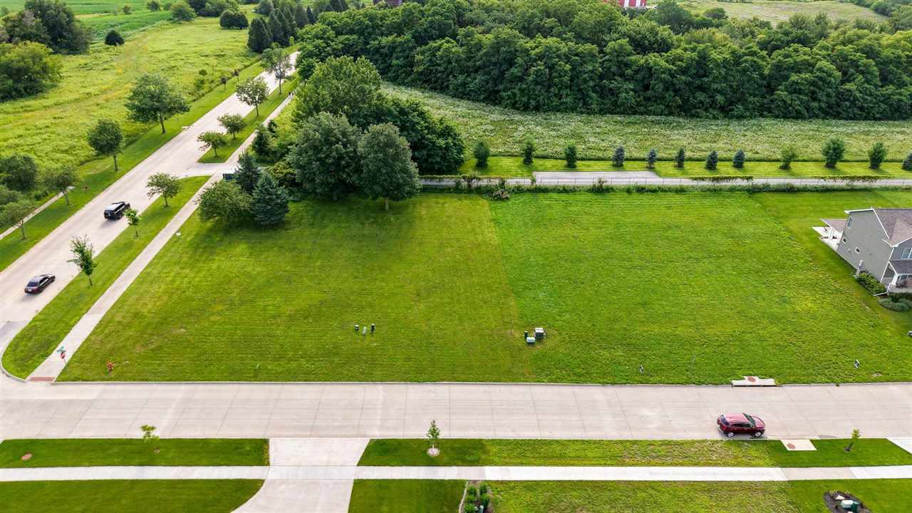 1464 Tamarack Trail Iowa City IA 52245