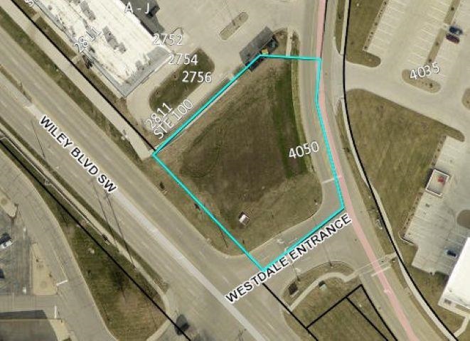 4050 Westdale Parkway SW Cedar Rapids IA 52404