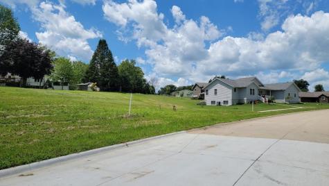 1007 Parkview Drive Tipton IA 52772