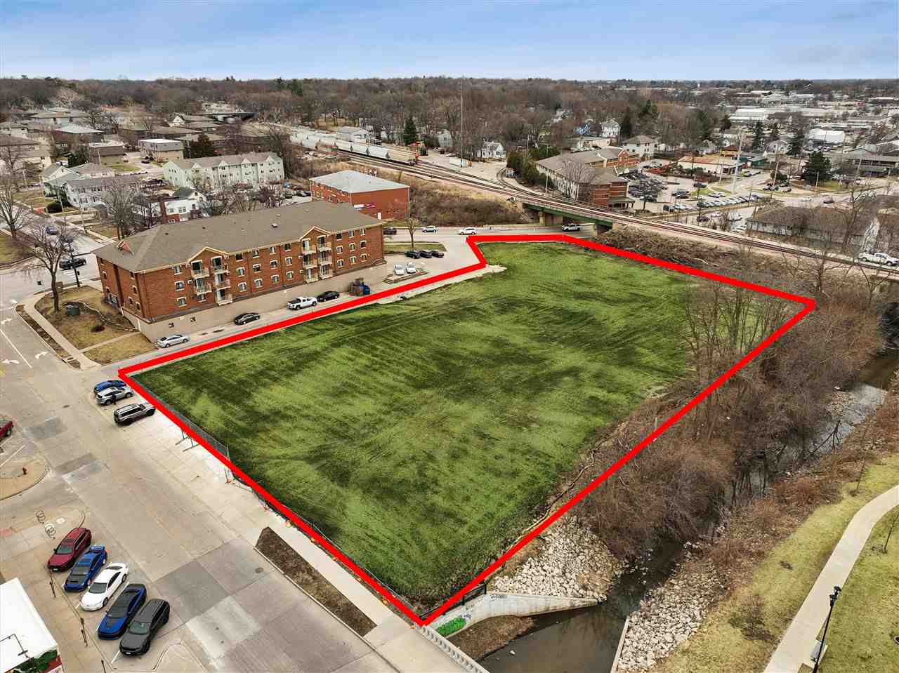 305 E Prentiss Street Iowa City IA 52240