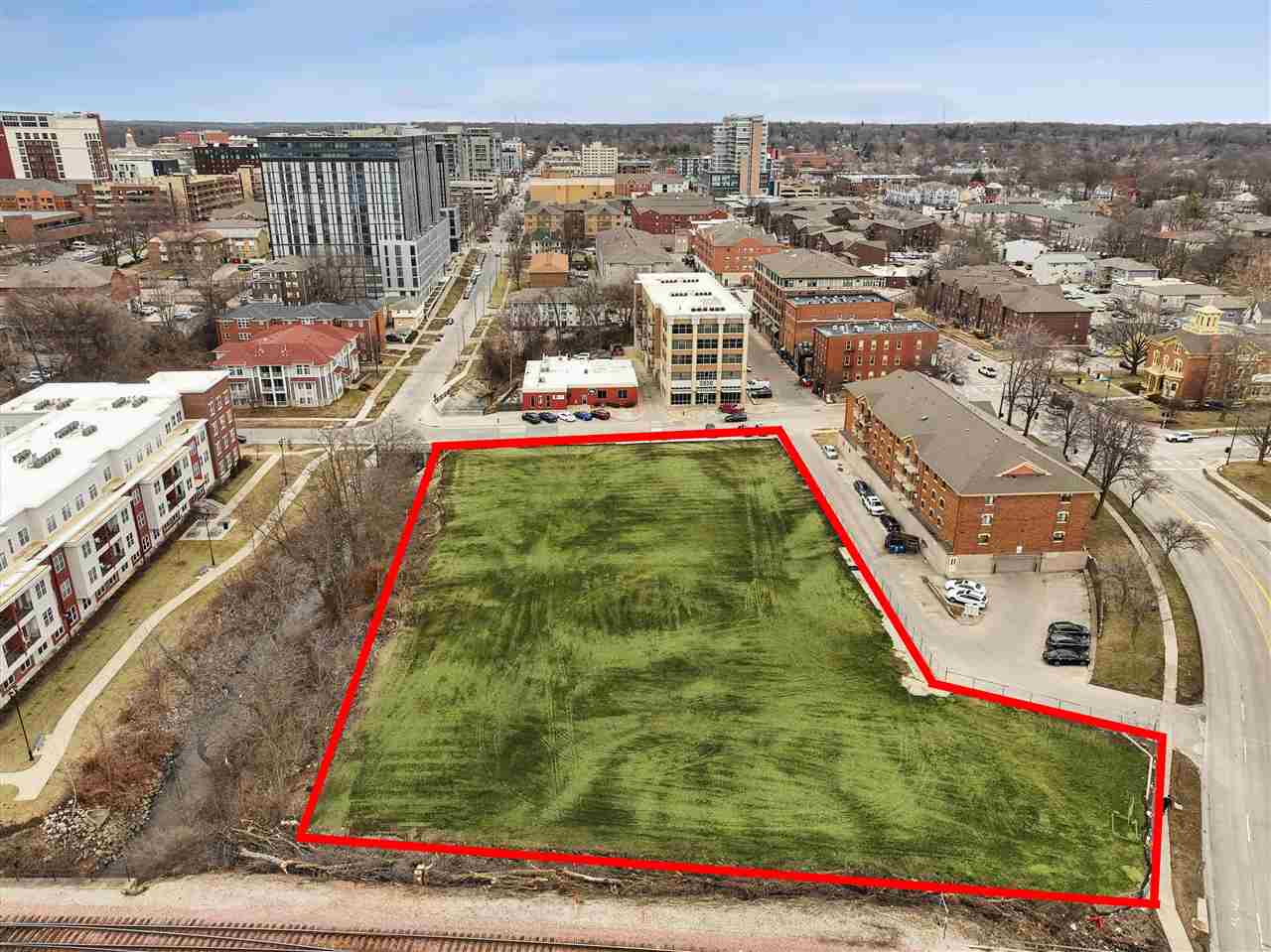 305 E Prentiss Street Iowa City IA 52240