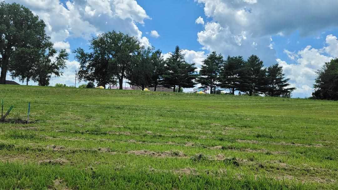 5 Lot Parkview Lane Tipton IA 52772