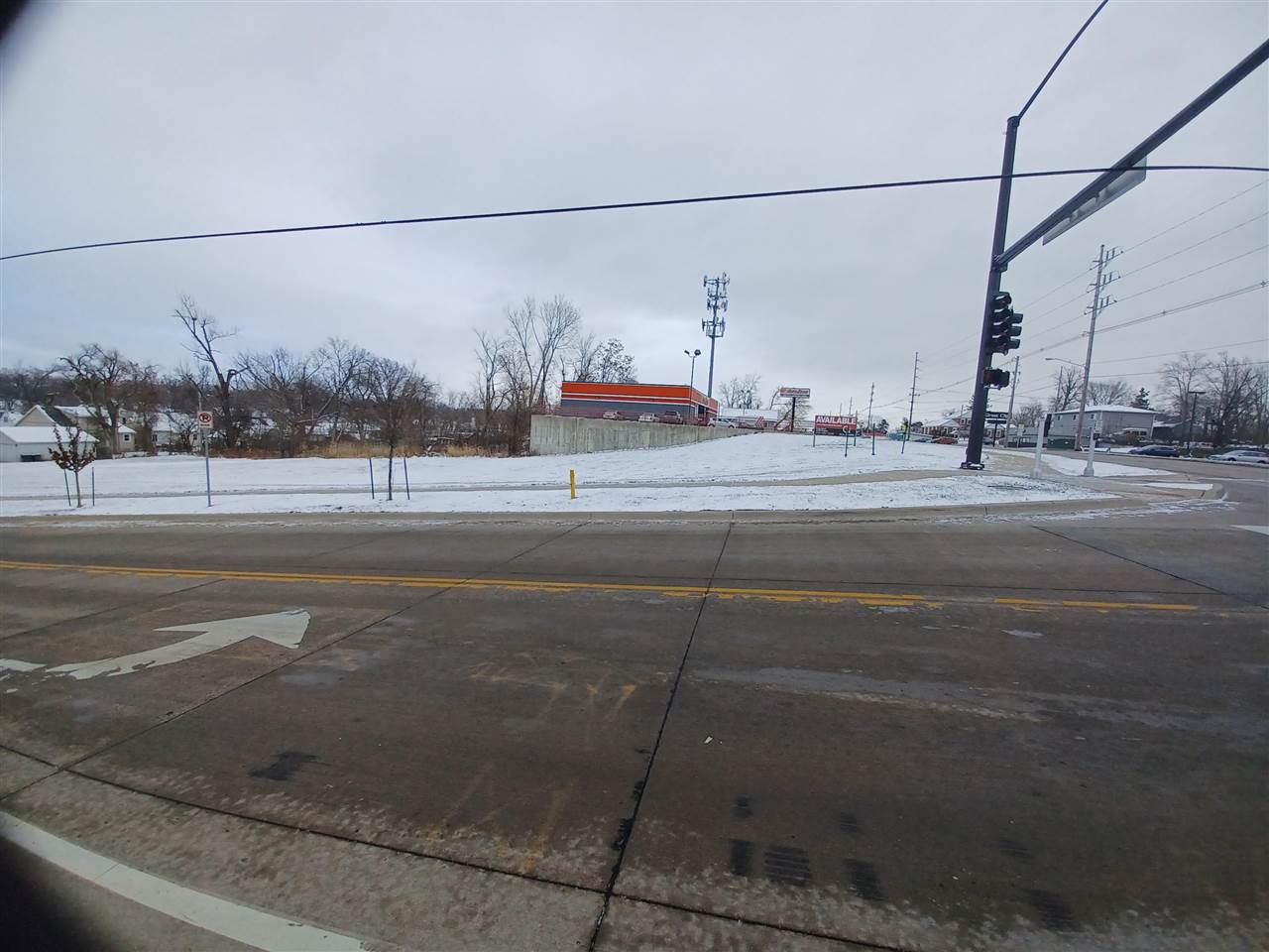 2700 SE Mount Vernon Road Cedar Rapids IA 52403