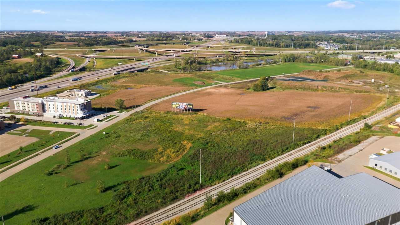 133 Westcor Drive Coralville IA 52241