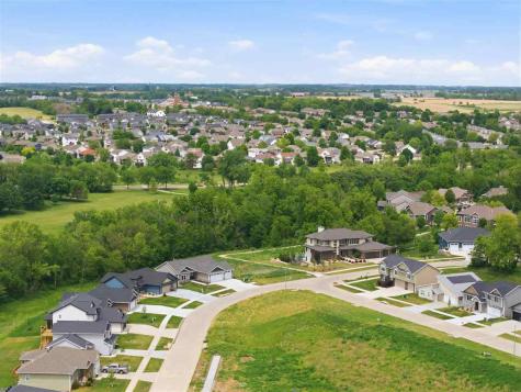 3954 Winnsboro Drive Iowa City IA 52245
