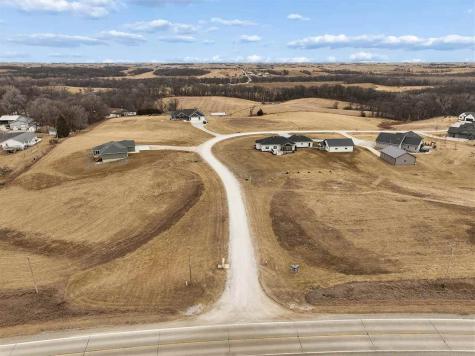 2819 W Drive Parnell IA 52325