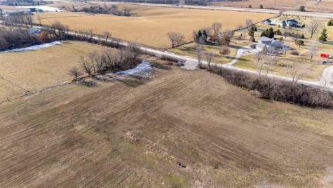 1455 Underwood Avenue Riverside IA 52327