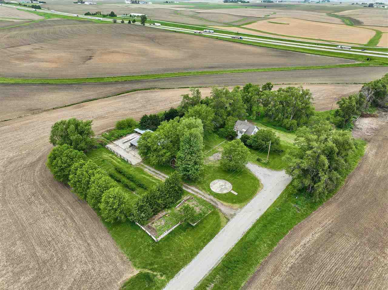 2221 S Avenue Williamsburg IA 52361