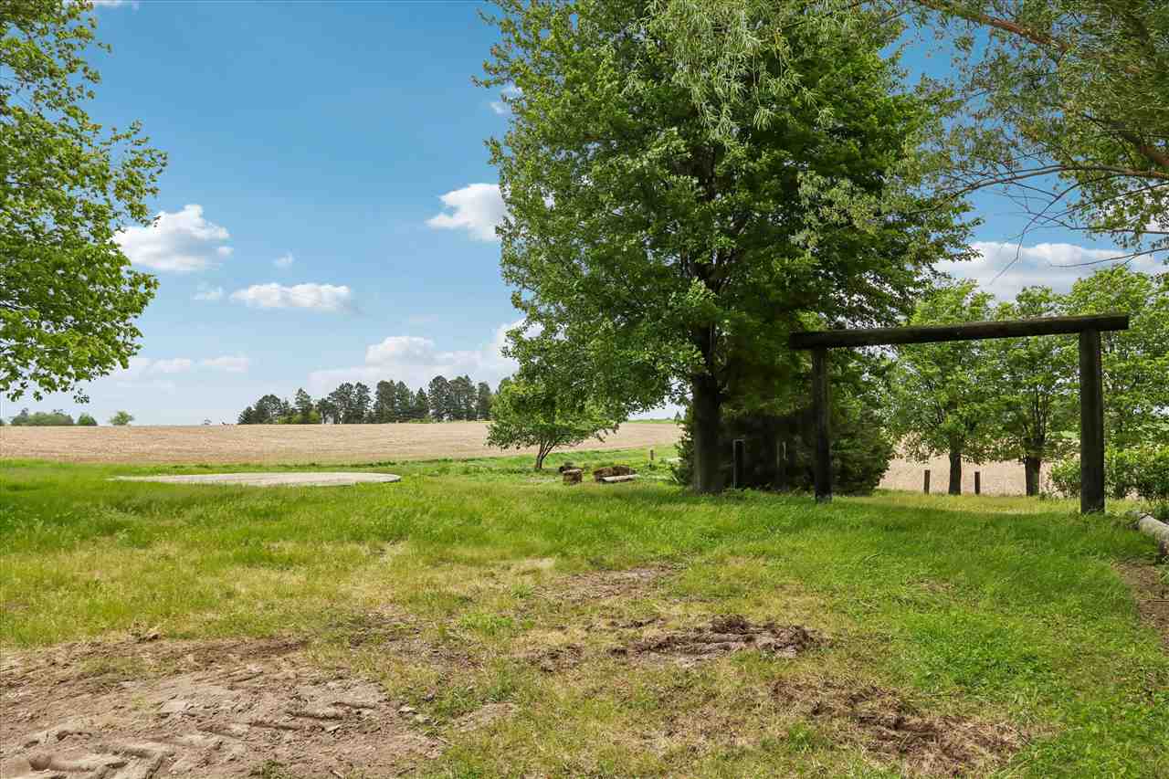 2221 S Avenue Williamsburg IA 52361