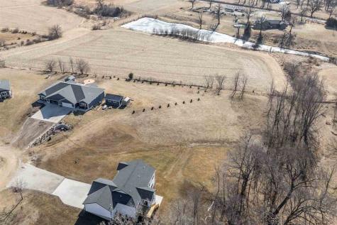374 Arrowhead Lane Lisbon IA 52253