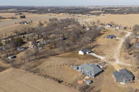 374 Arrowhead Lane Lisbon IA 52253