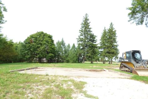 4589 SE Sand Road Iowa City IA 52240