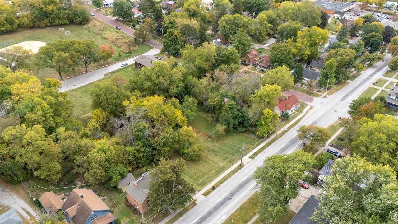 Dodge St Lot 8 Iowa City IA 52245