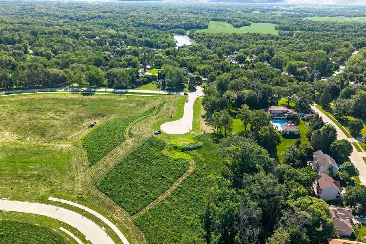 592 Auburn Ridge Road Coralville IA 52241