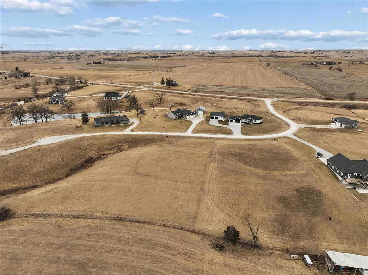 2825 W Court Parnell IA 52325