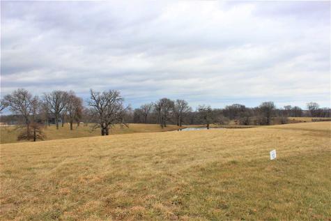2825 W Court Parnell IA 52325