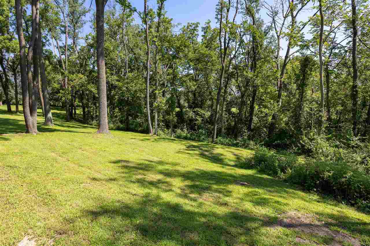 Lot 2/outlot B Breza First Subdivision Solon IA 52333