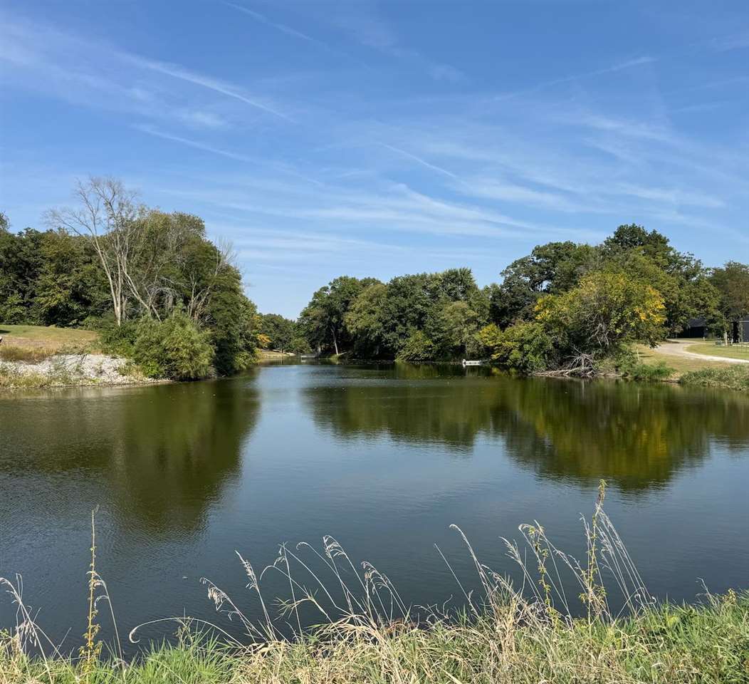 25736 Golden Pond Lane Se, Lot 17 Lone Tree IA 52755