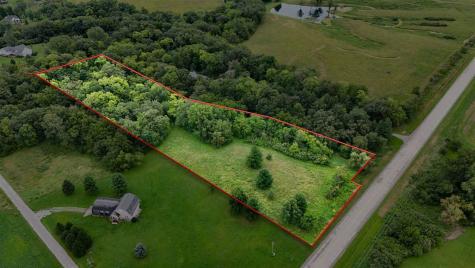 1436 Vine Avenue Riverside IA 52327