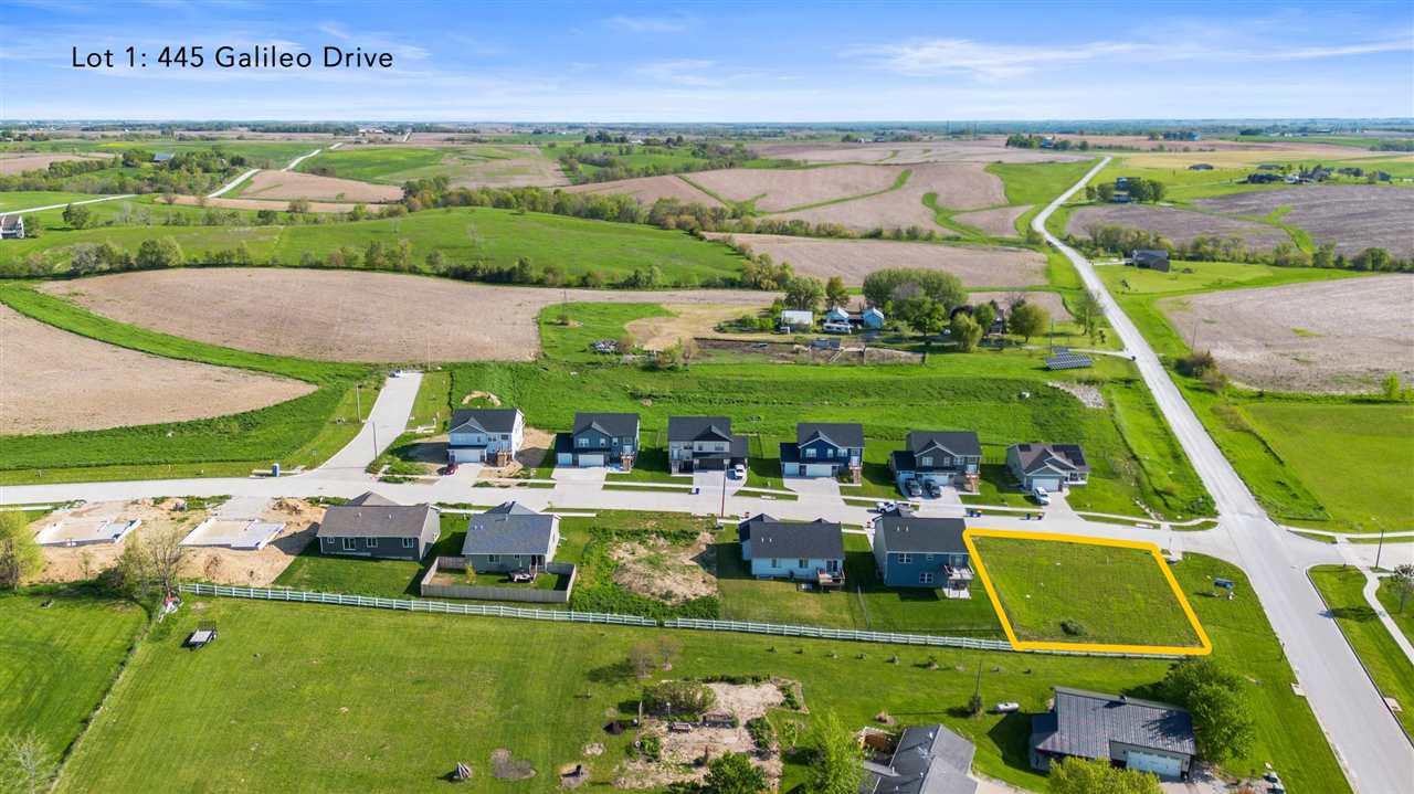 445 Galileo Drive Riverside IA 52327