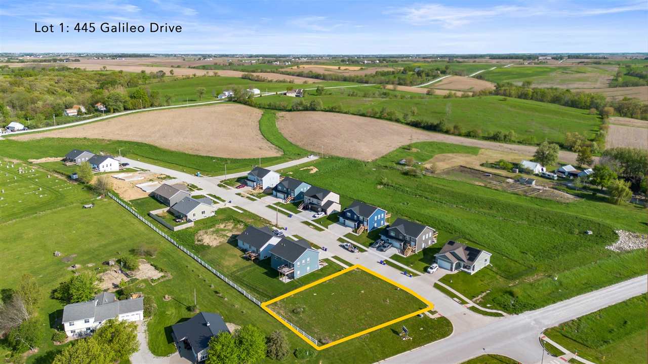 445 Galileo Drive Riverside IA 52327