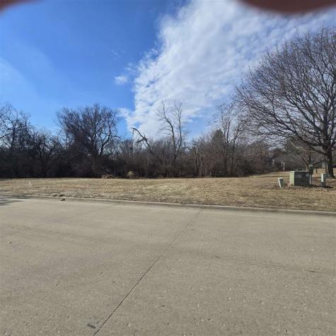 Lot 5 Kenruth Circle NE Iowa City IA 52240