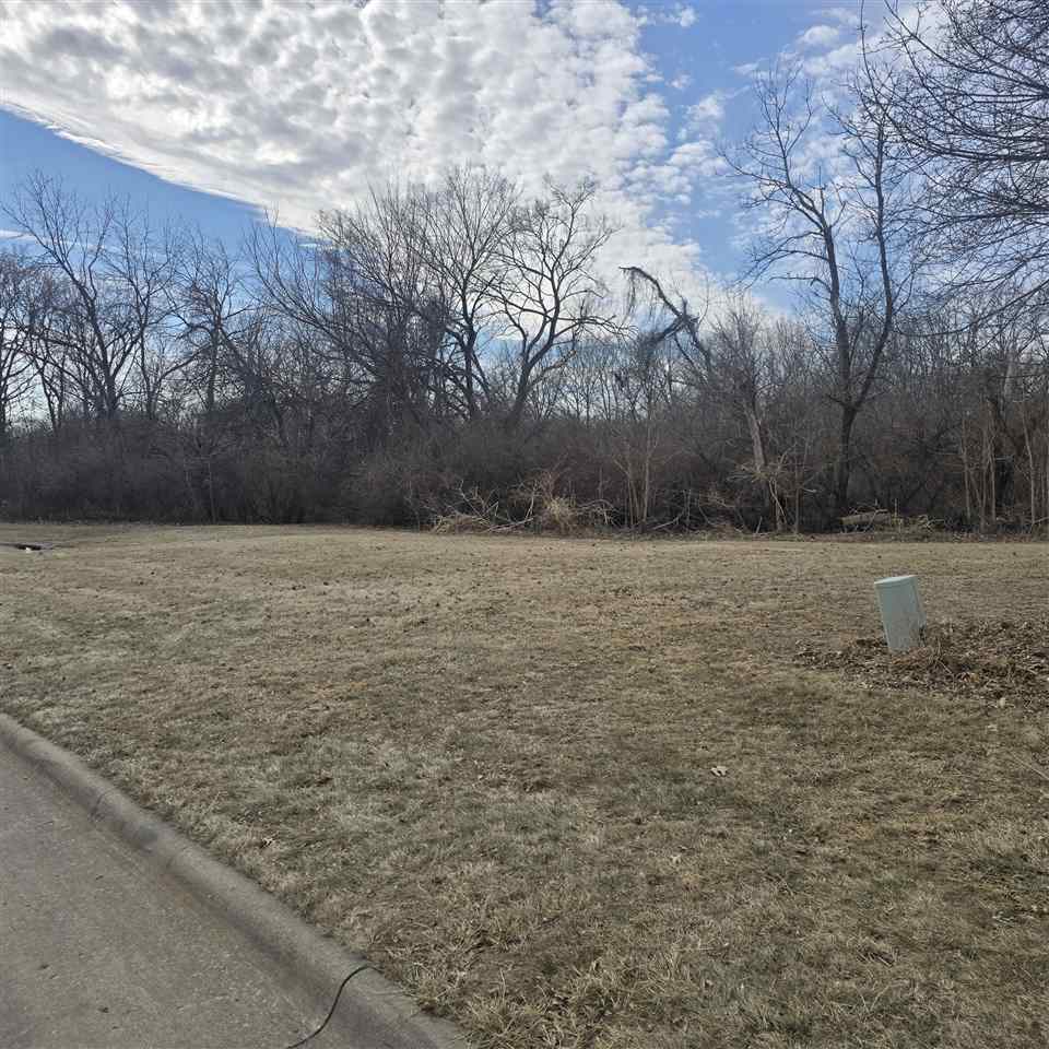 Lot 5 Kenruth Circle NE Iowa City IA 52240