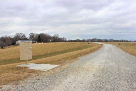 2818 W Drive Parnell IA 52325