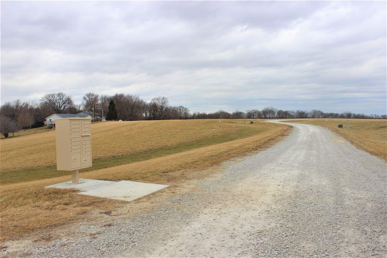 2818 W Drive Parnell IA 52325