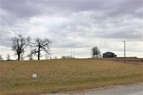 2818 W Drive Parnell IA 52325