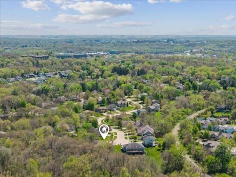1819 Timber Hills Drive Coralville IA 52241