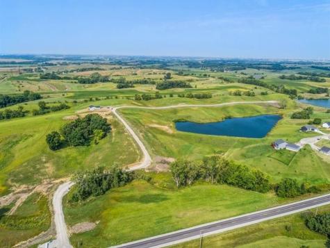 2788 Fox Drive Williamsburg IA 52361