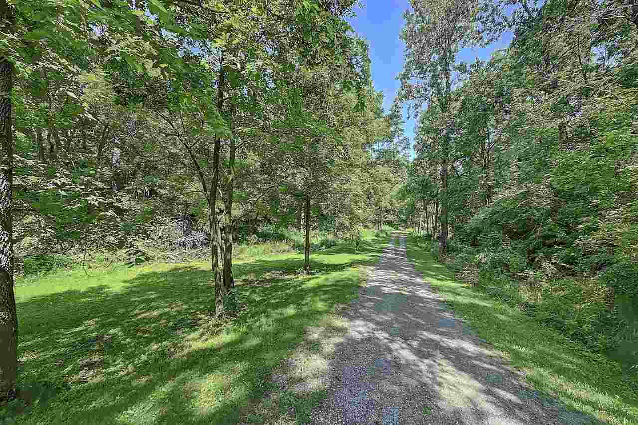 T.b.d. 275th Street West Branch IA 52358