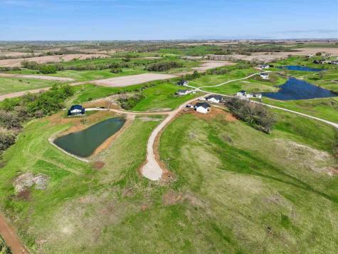 Lot 24 Coyote Run Phase Iii Williamsburg IA 52361