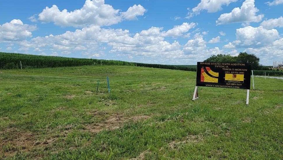 3 Lot Parkview Lane Tipton IA 52772