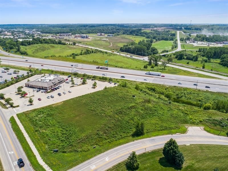2830 Commerce Drive Coralville IA 52241