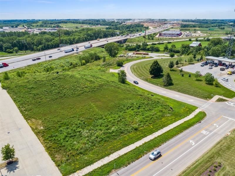 2830 Commerce Drive Coralville IA 52241