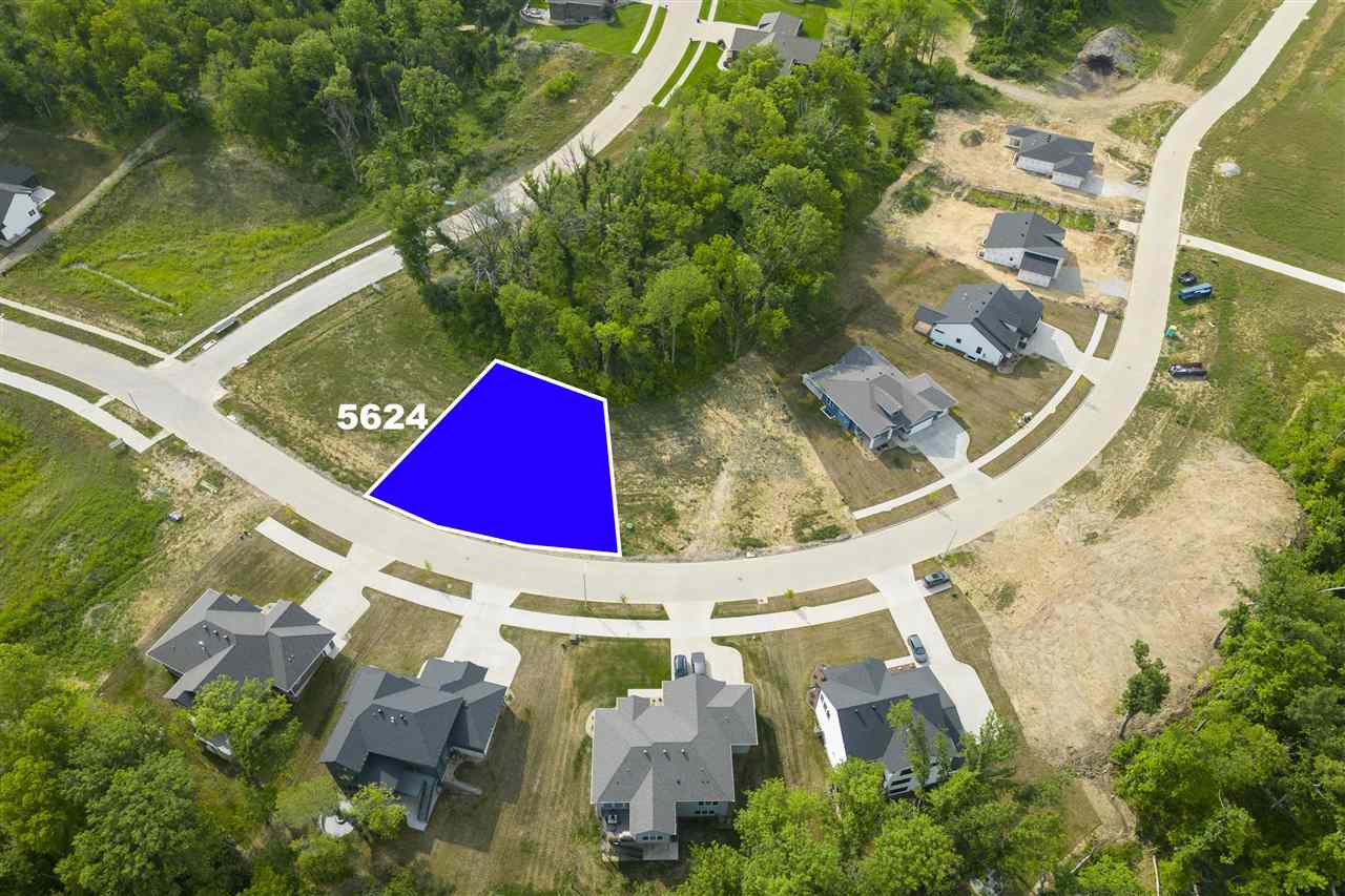 5624 Seminole Valley Trail NE Cedar Rapids IA 52411