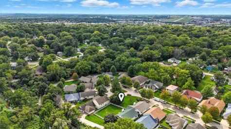 900 Longfellow Place Iowa City IA 52240