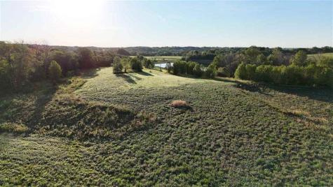 4.8 Acres Westwood Court Kalona IA 52247