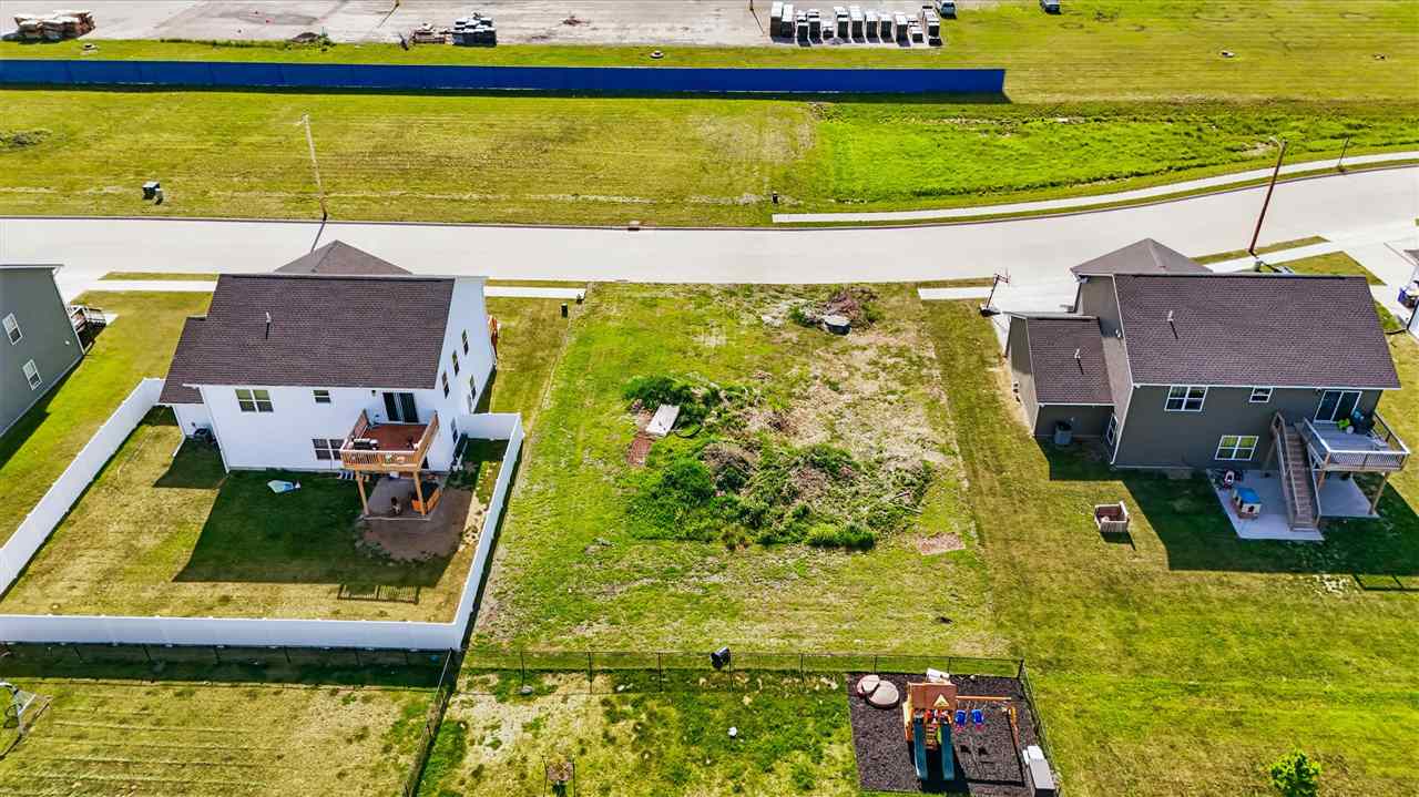 S 11th Ave / E Tyler Street Washington IA 52353