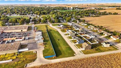 S 11th Ave / E Tyler Street Washington IA 52353