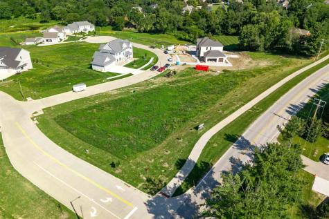 463 Rebekah Court Coralville IA 52241