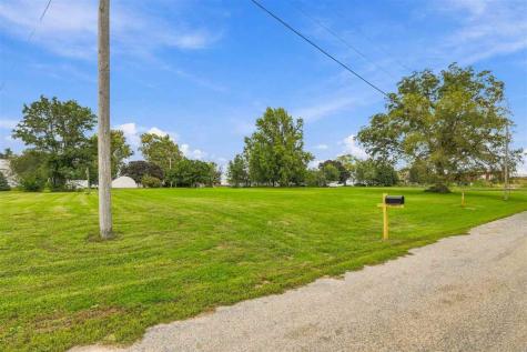 305 Highway 22 Kinross IA 52335